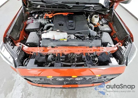 2024 Toyota Sequoia Sr5 z USA, uszkodzony, nr VIN 7SVAAABA6RX044219